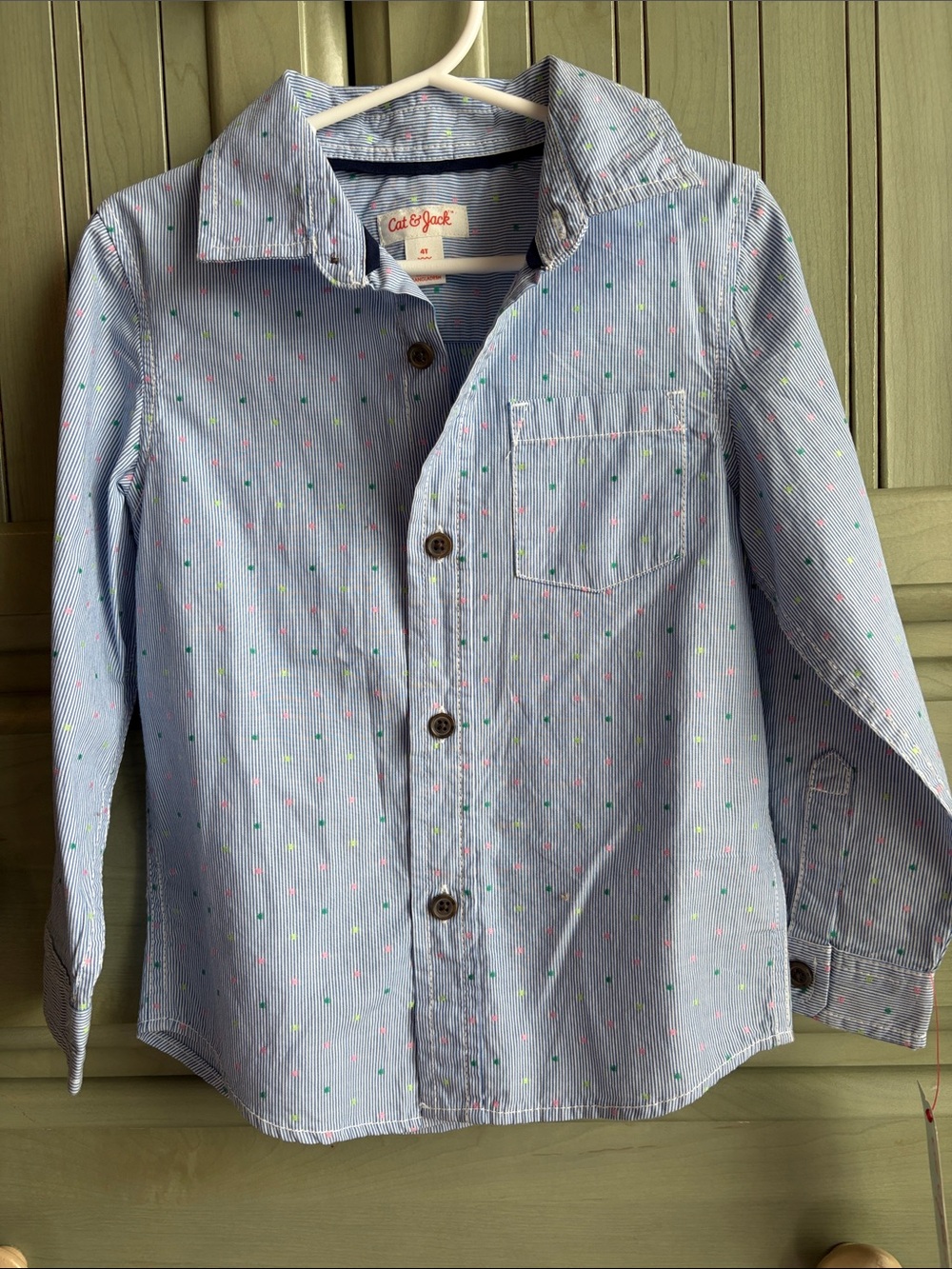 Cat & Jack Light Blue Long-Sleeve Button-Up 4T